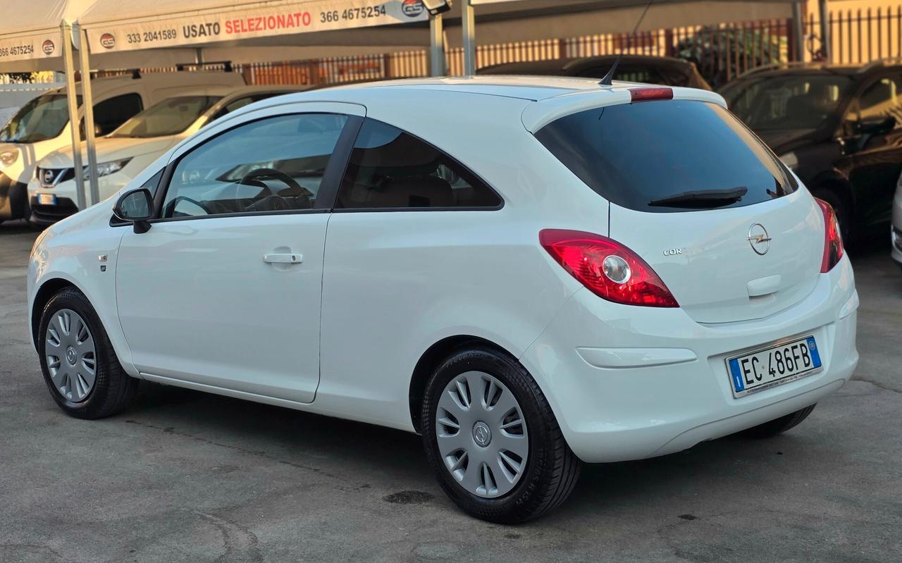 Opel Corsa 1.2 80CV 3 porte GPL-TECH Edition