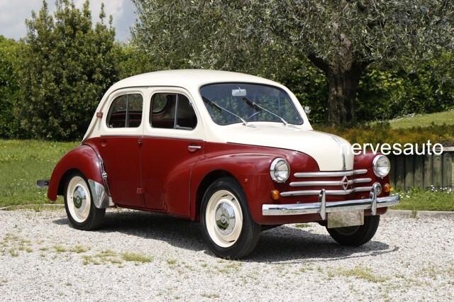 Renault 4CV R1062 Sport