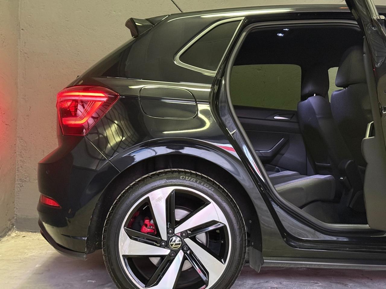 Volkswagen Polo 2.0 TSI DSG GTI PERMUTABILE