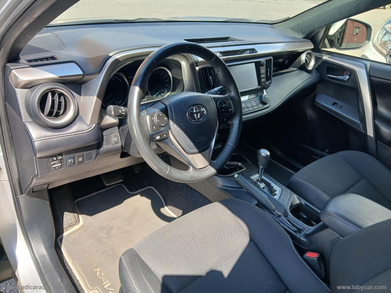 TOYOTA RAV4 2.5 Hybrid 2WD