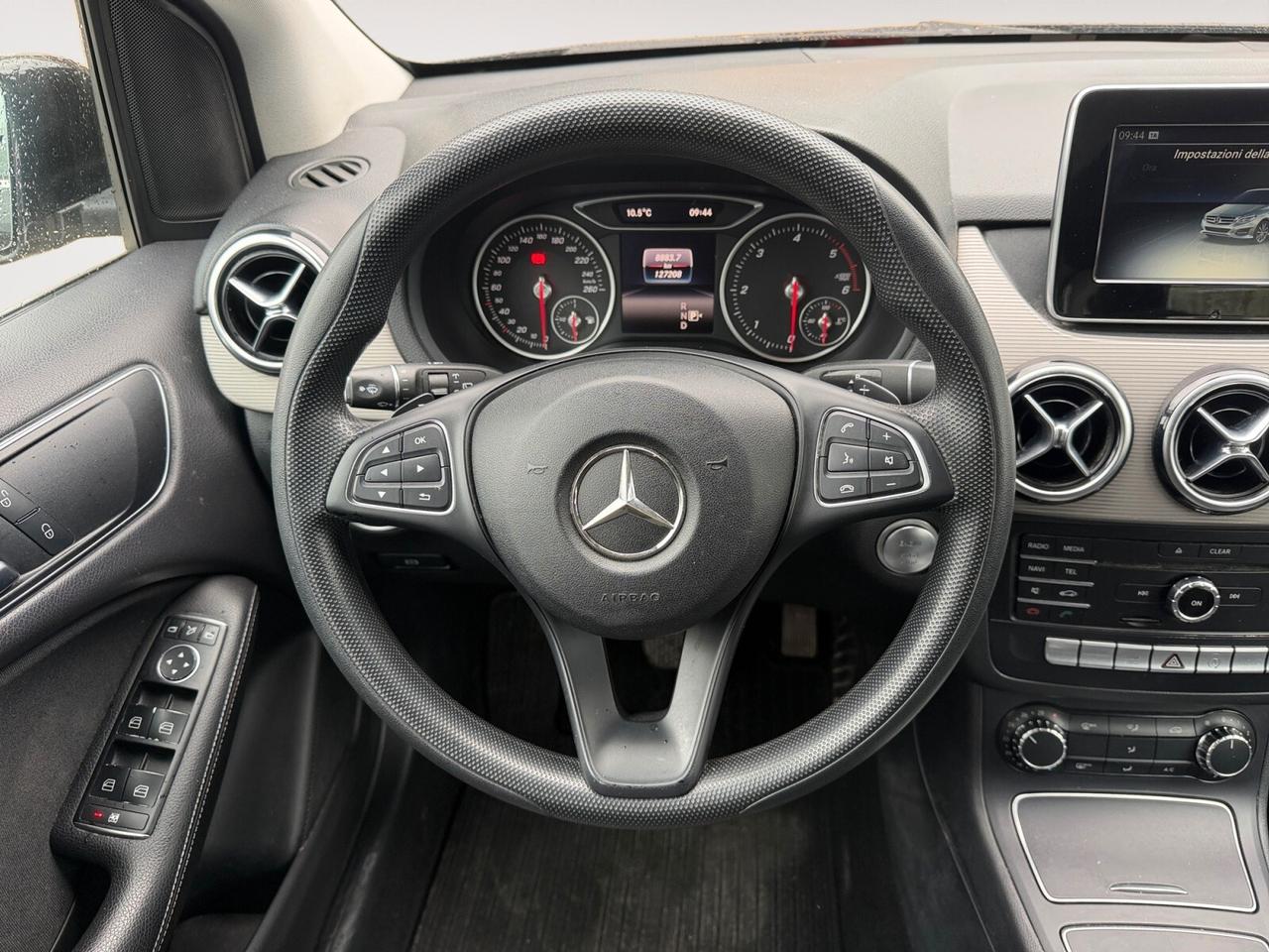 Mercedes-benz B 200 d (cdi) Business auto *UNICO PROPRIETARIO*