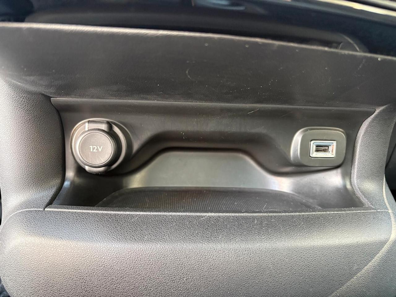 Citroen C4 Cactus PureTech 82 Shine