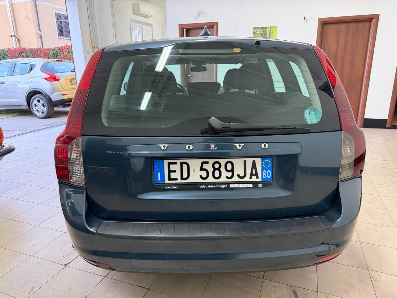 Volvo V50 D2 POLAR 2010 1.6D OK NEOPATENTATI