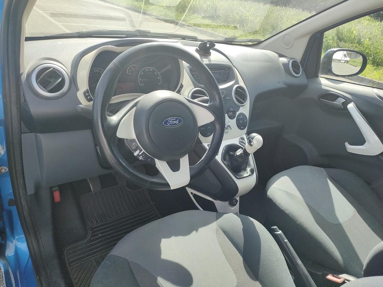 FORD Ka 1.2 Titanium 69cv