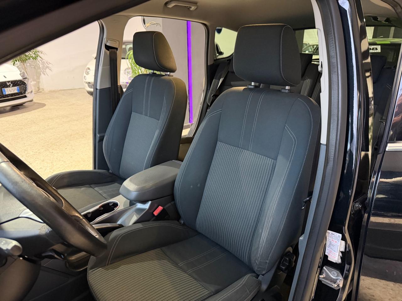 Ford C-Max 1.6 TDCi 95CV Titanium