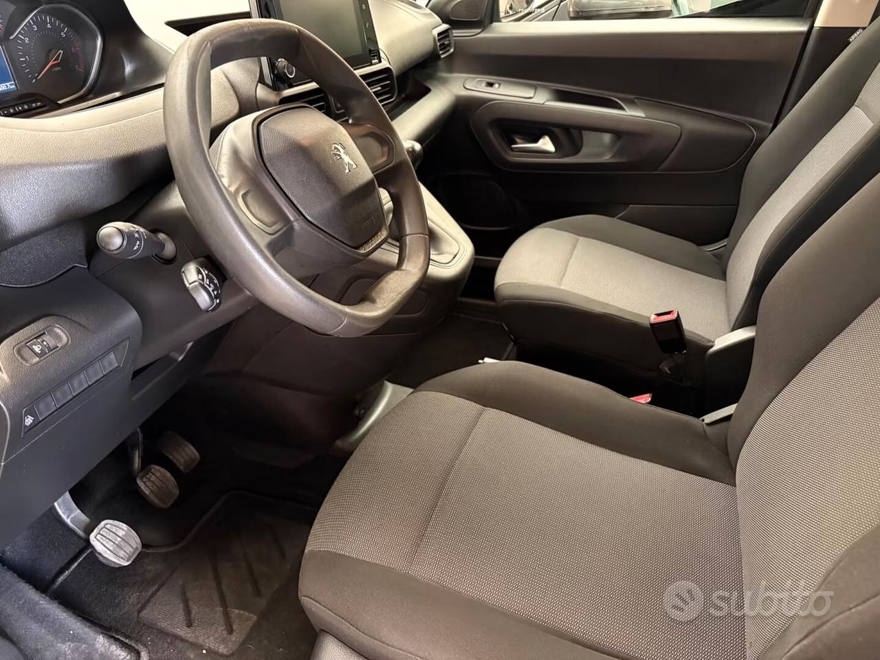 Peugeot Rifter BlueHDi 100 S&S Active Standard