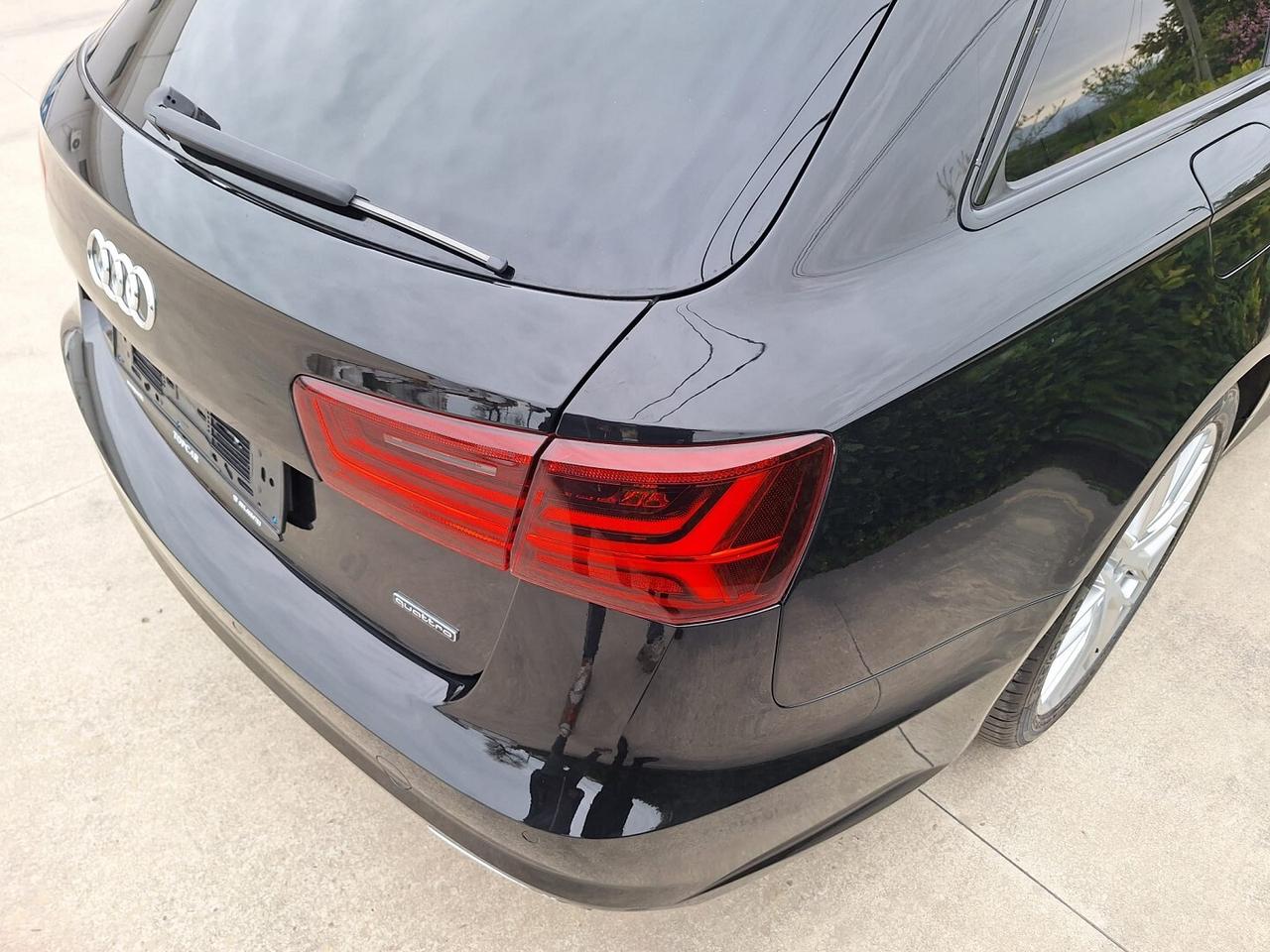 Audi A6 S-Line Black Edition. Super Accessoriata.