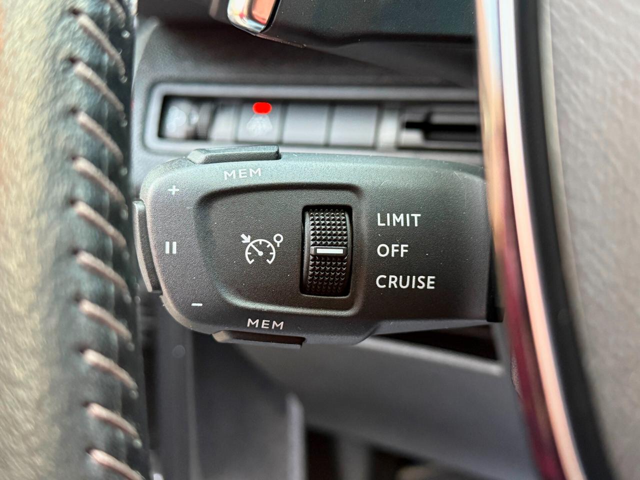 Peugeot 3008 BlueHDi 130 LED NAVI CAMERA - 2021