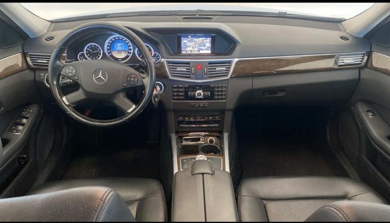 Mercedes-benz E 250 220 CDI BlueEFFICIENCY Avantgarde