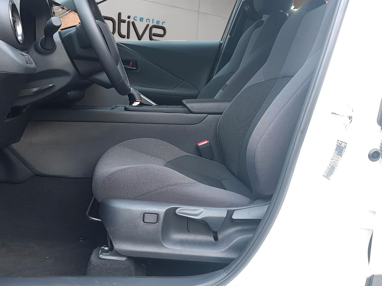 Toyota C-HR 1.8 HV Trend