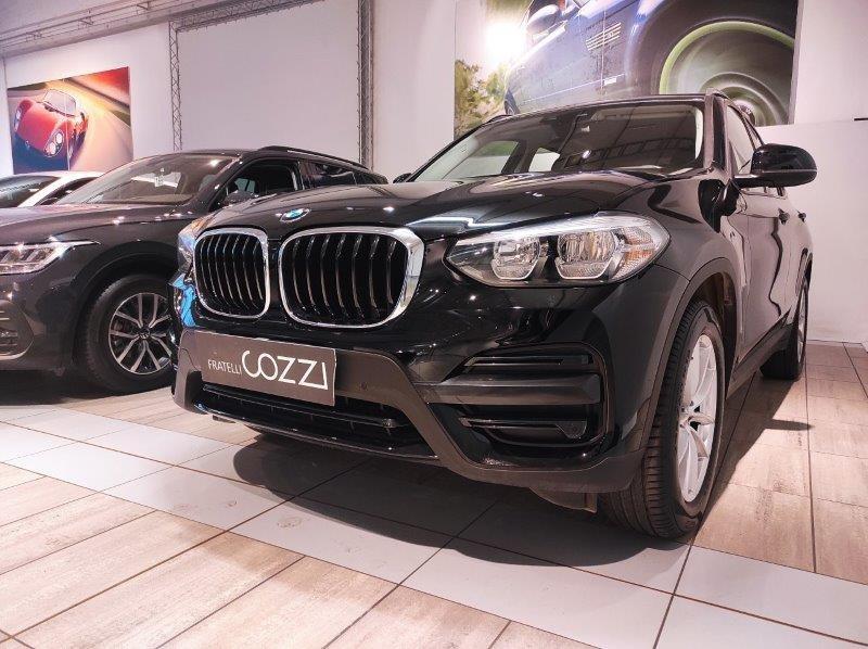 BMW X3 (G01/F97) - X3 sDrive18d 48V Business Advantage