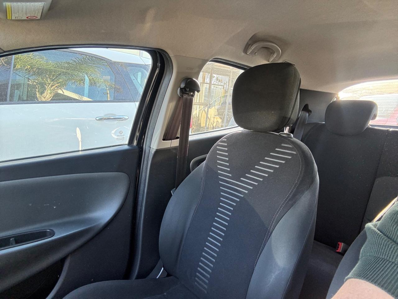 Lancia Ypsilon 1.3 MJT 16V 95 CV 5 porte S&S Gold