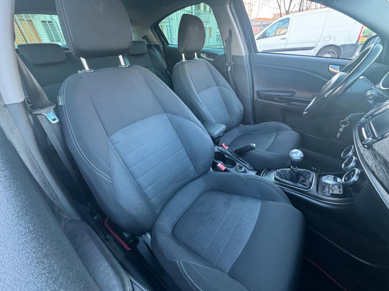 Alfa Romeo Giulietta 1.6 jtdm Business 120cv GARANZIA 24 MESI !!!