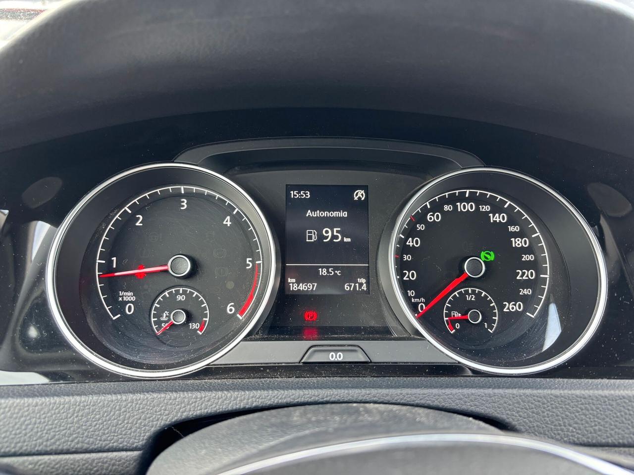 Volkswagen Golf 1.6 TDI DSG 5p. Highline