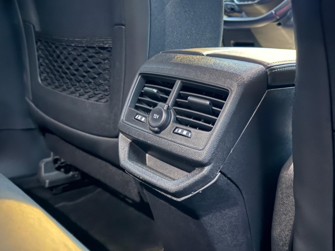 Peugeot 3008 Hybrid 225 e-EAT8 Allure