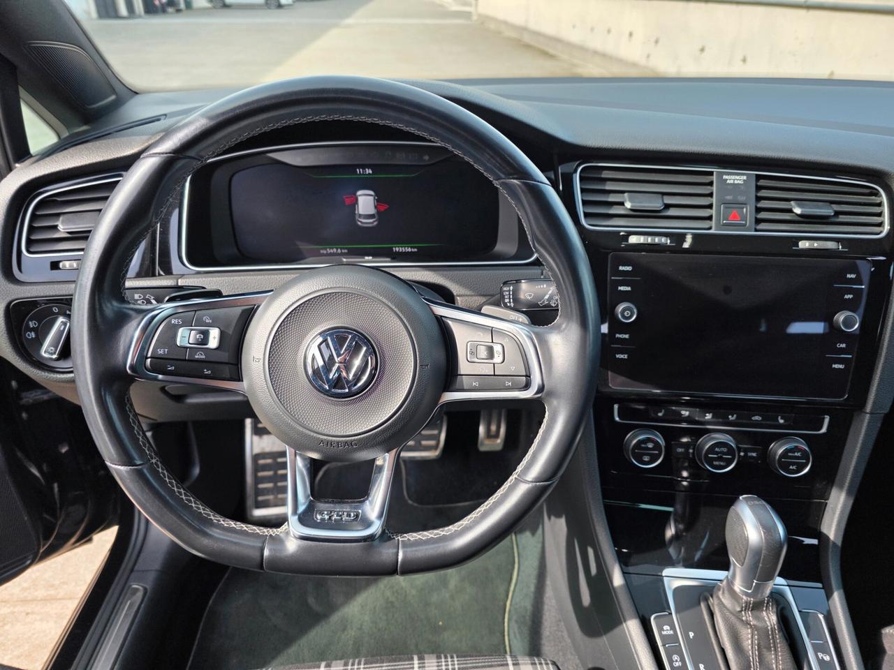 Volkswagen Golf GTD 2.0 TDI DSG 5p. BlueMotion Technology