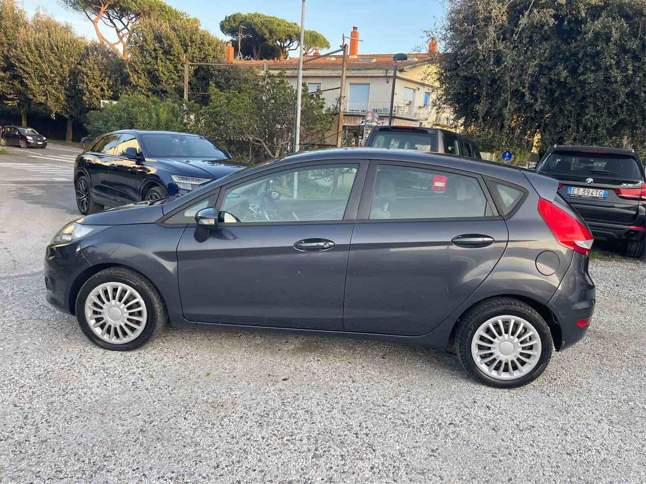 FORD FIESTA - GPL - TITANIUM