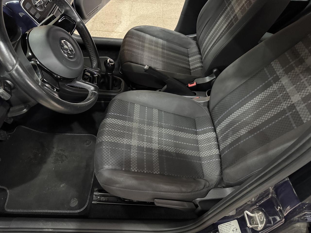 Volkswagen UP! 1.0 Club 60 cv.