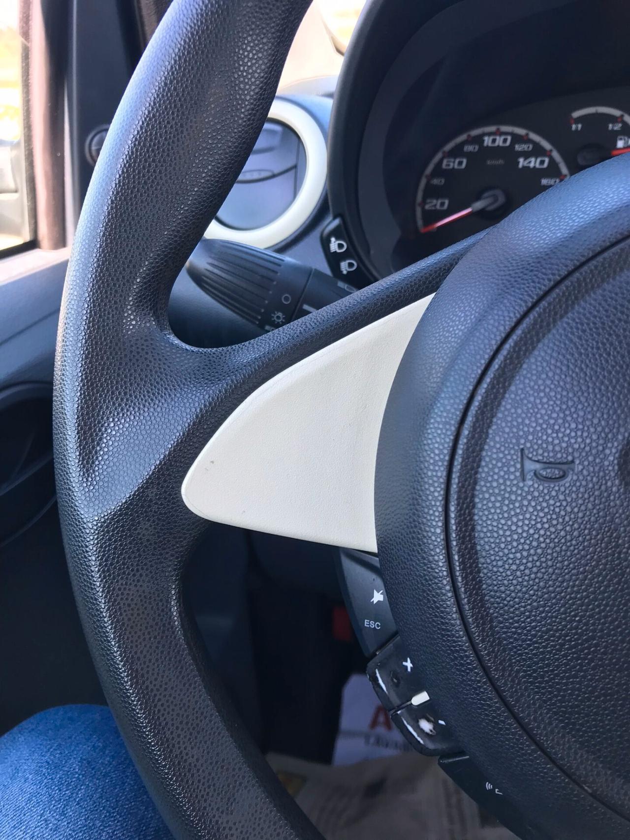 Ford Ka 1.2 benzina 69 cv