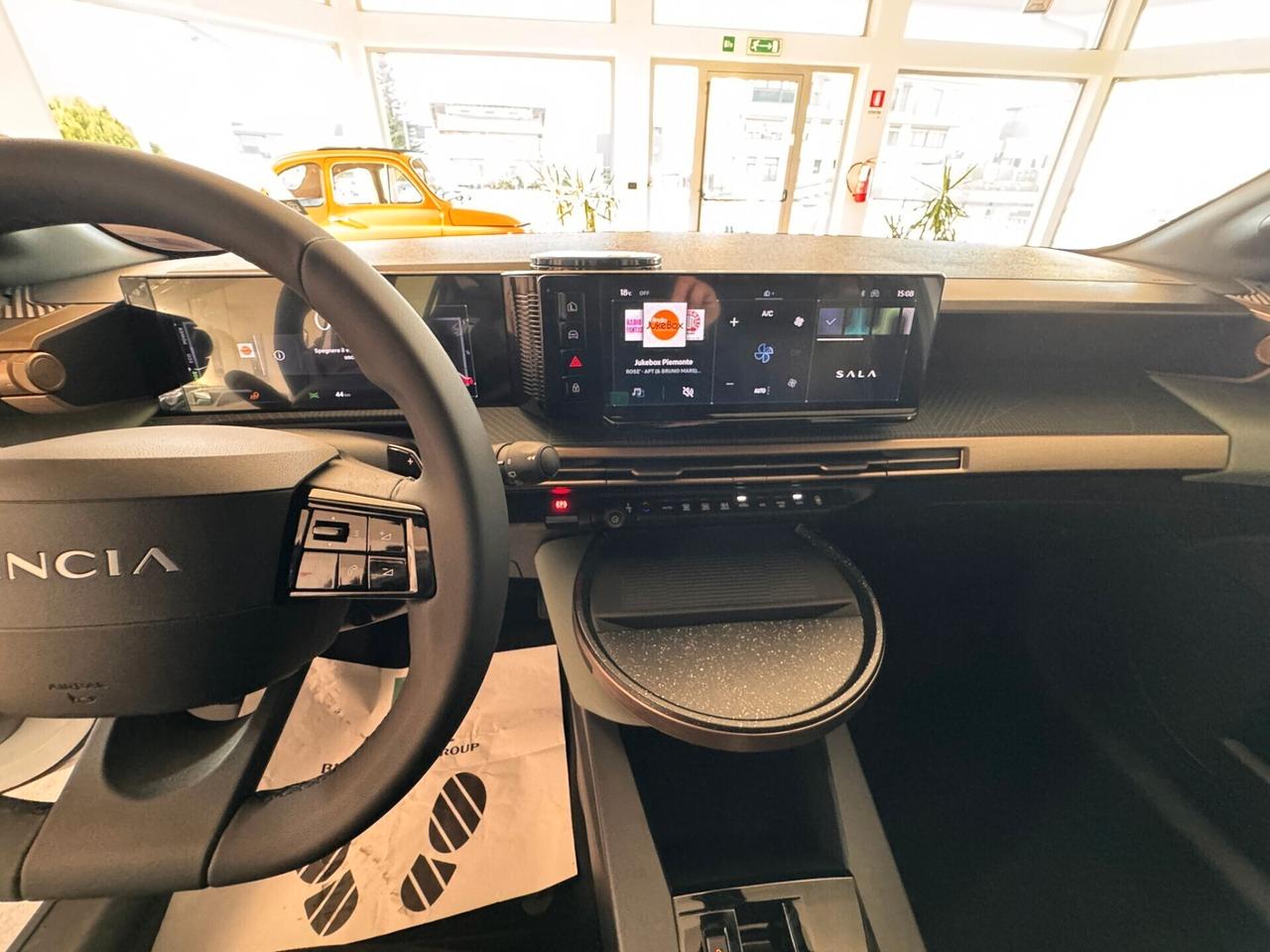 NEW LANCIA YPSILON - Hybrid e-DCT