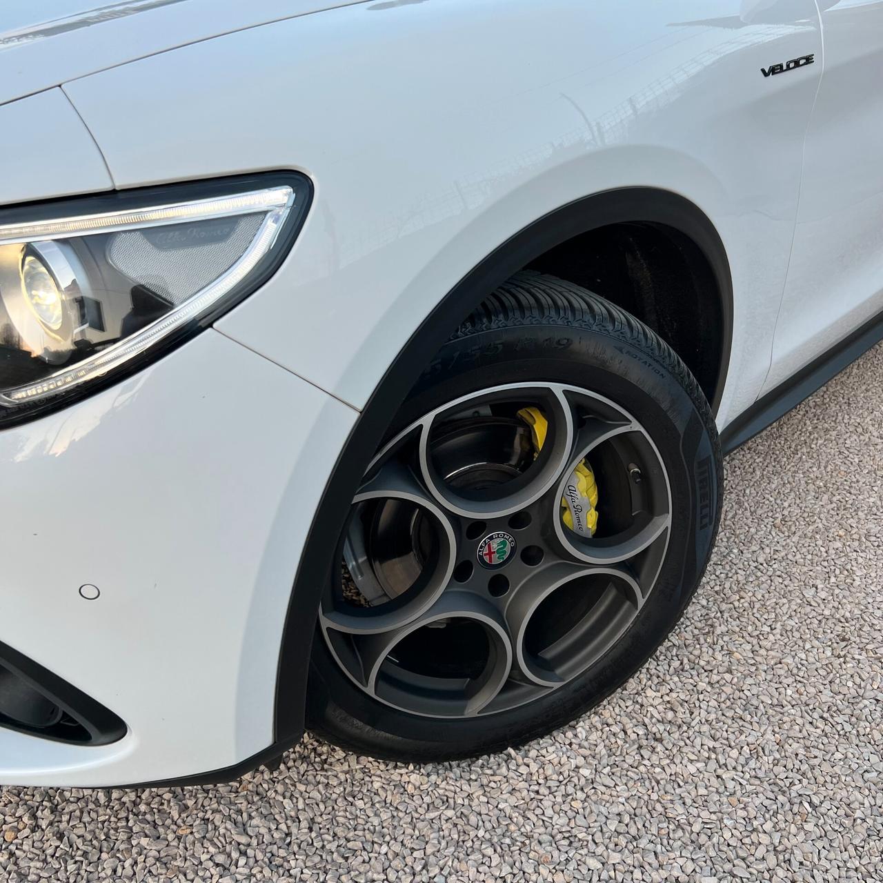 Alfa Romeo Stelvio 2.2 180CV DNA Q4 BLACK STYLE MEMORY