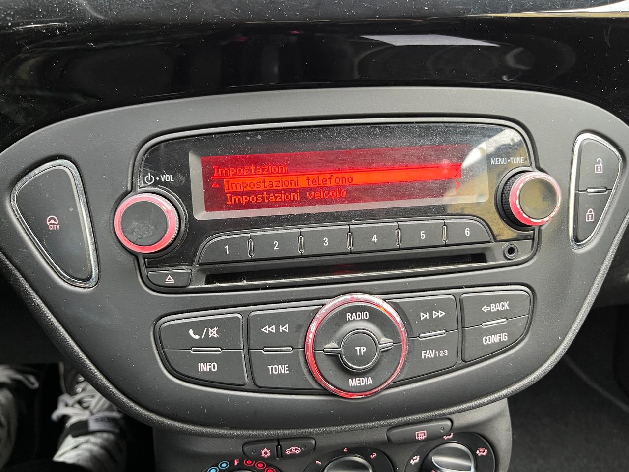 OPEL CORSA 1.2 BENZINA 3 PORTE - ANCHE PER NEOPATENTATI - 2017