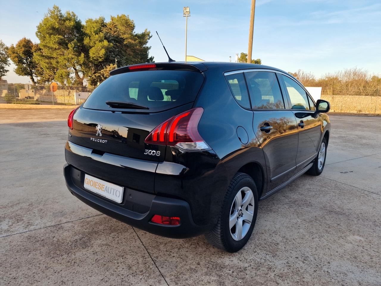 Peugeot 3008 BlueHDi 120 S&S Business