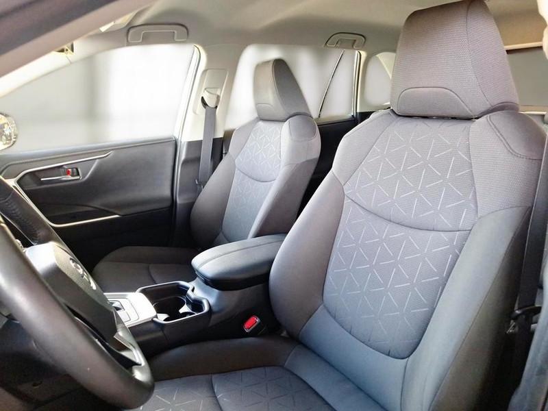 TOYOTA RAV 4 2.5 HV 178cv E-CVT Business 4WD