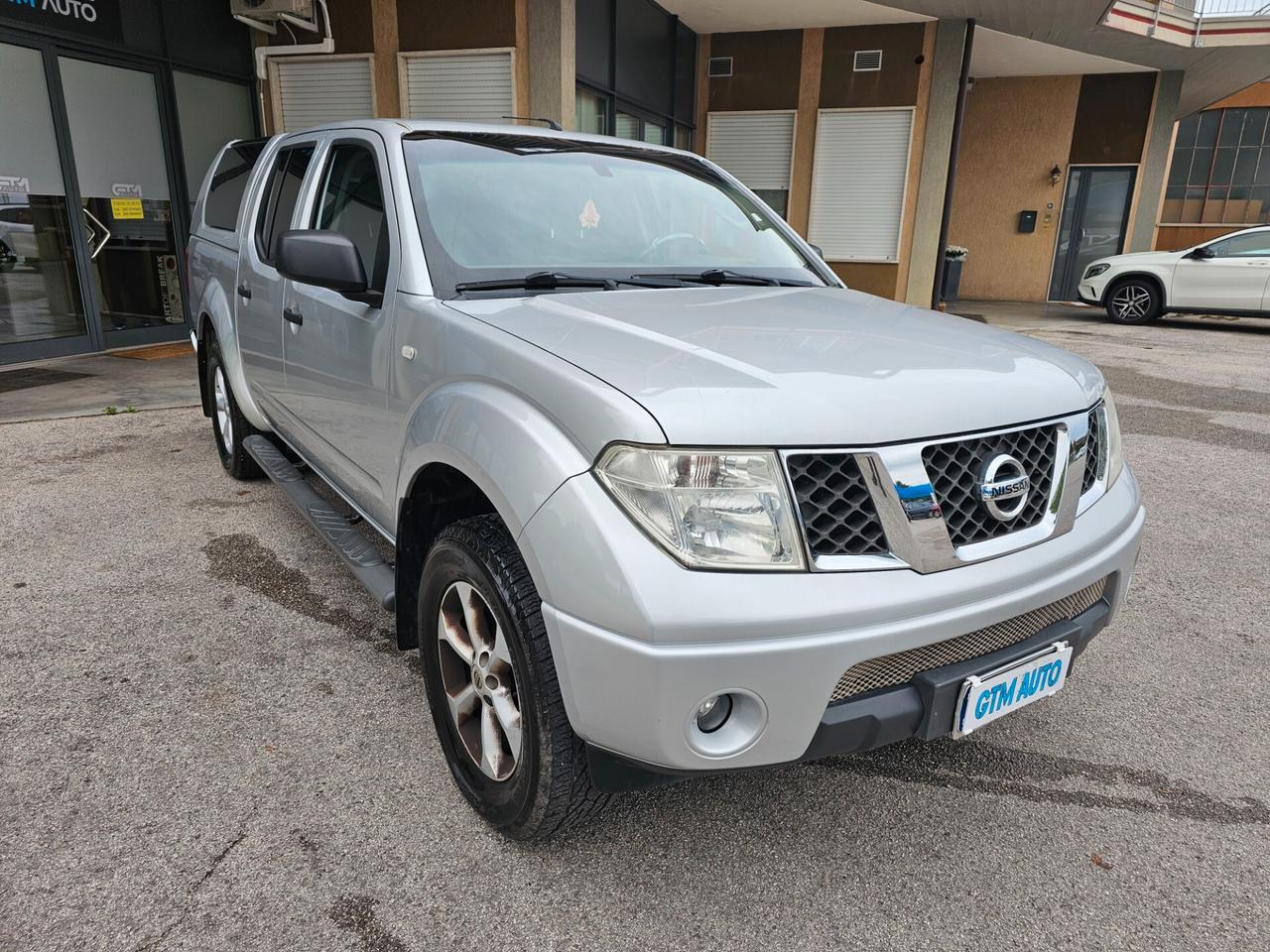 Nissan Navara 2.5 dCi 4 porte Double Cab