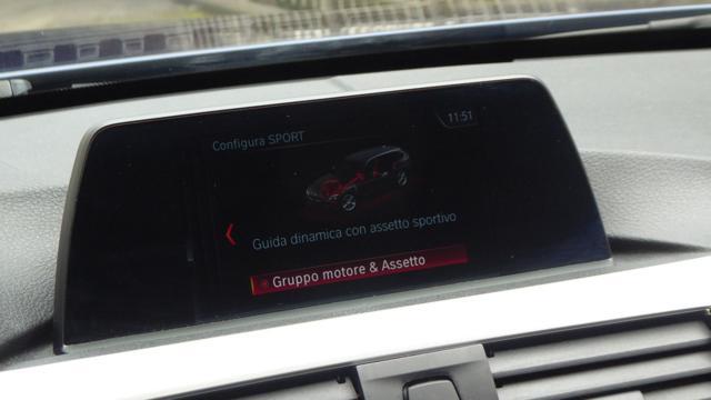 BMW 320 d xDrive Touring Business Advantage