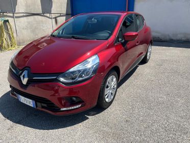 Renault clio 5P-900 tce-full-km 75000-2017