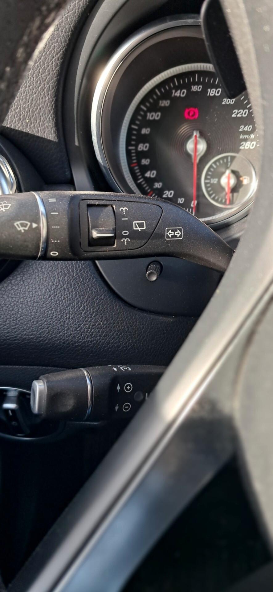 Mercedes-benz GLA 200 d Automatic Premium