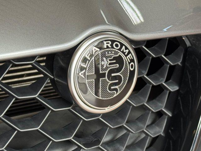 ALFA ROMEO Giulia 2.2 160 CV AT8 Executive Ambient Lighting/adaptive