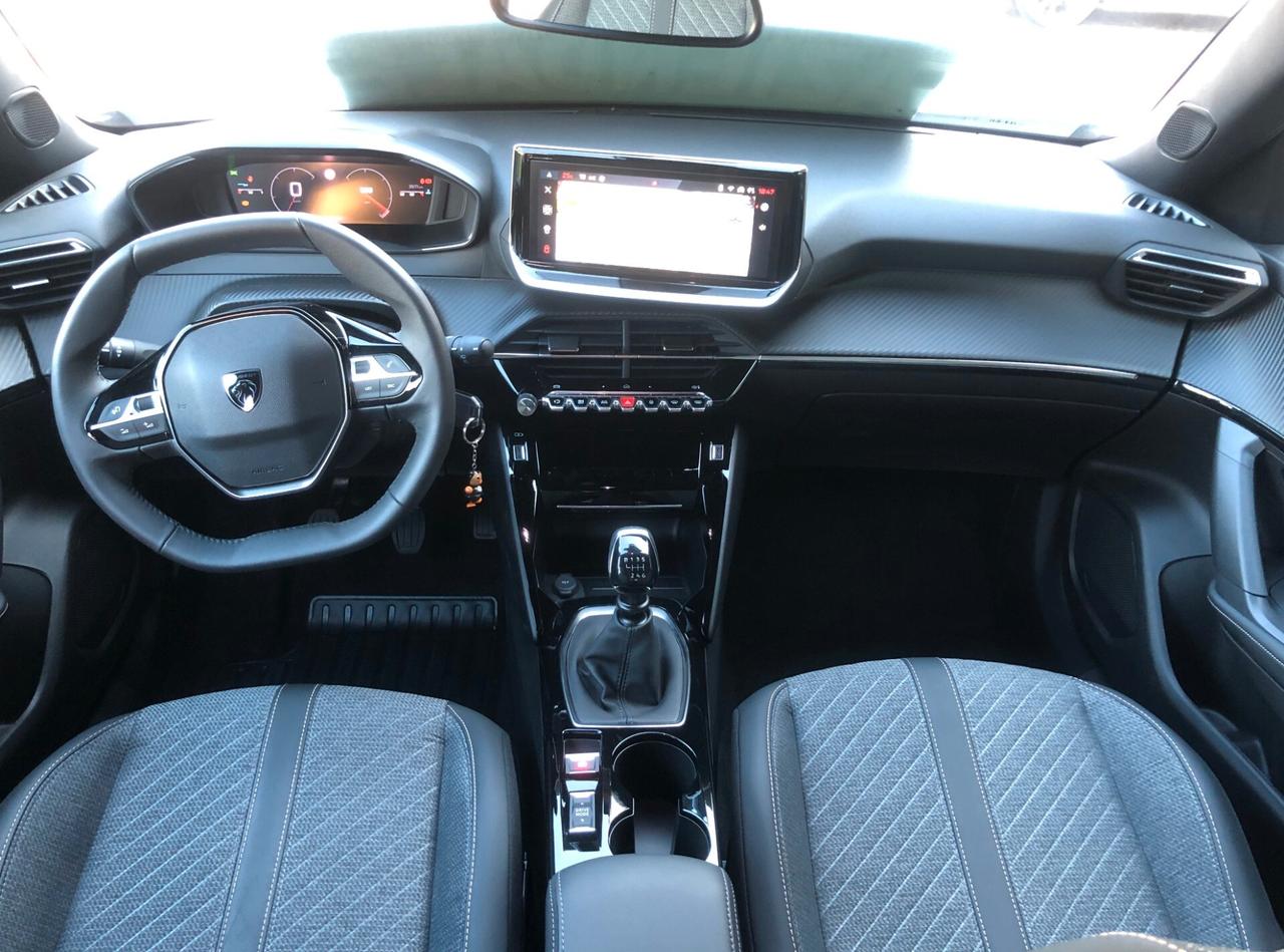 Peugeot 2008 PureTech 100 S&S Allure