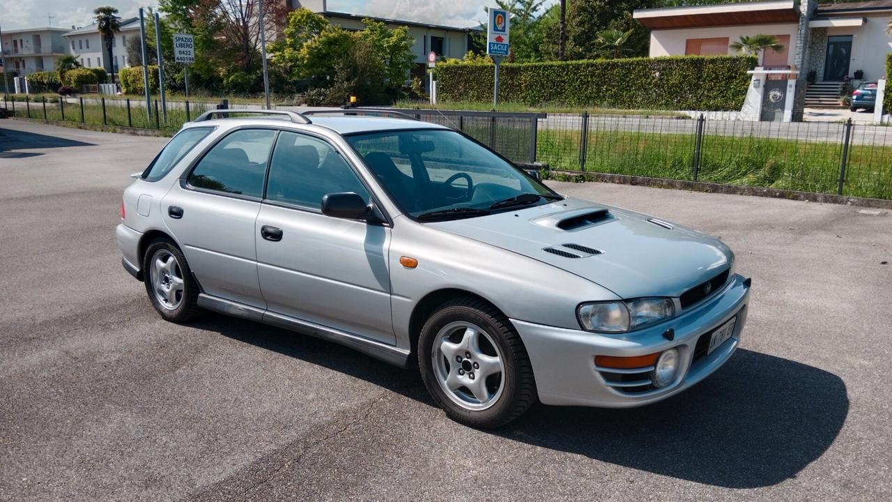 Subaru Impreza Turbo 2.0 4WD GT C. Wagon Rallye Look