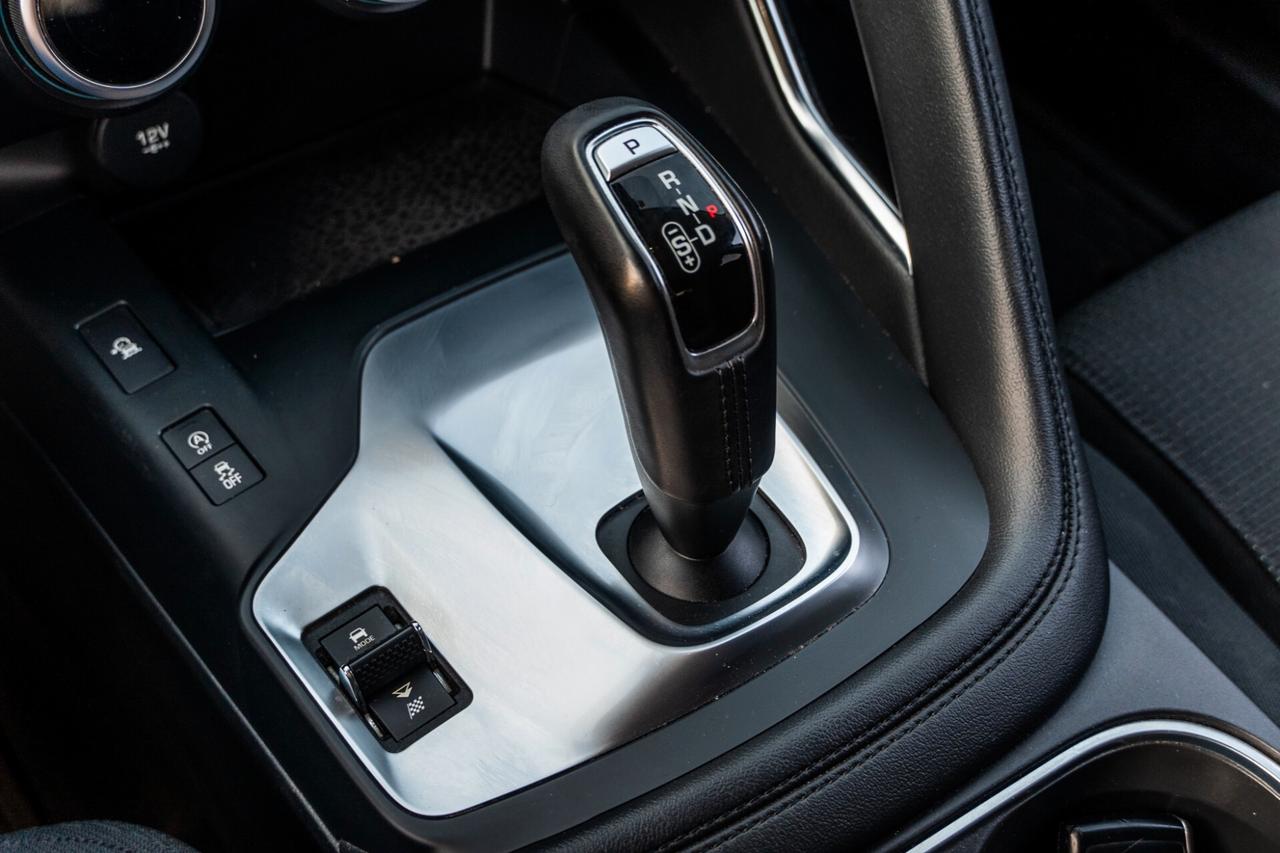 JAGUAR E-PACE 2.0d 150CV AUTOMATICA 2020 - GANCIO TRAINO - TAGLIANDI CERTIFICATI
