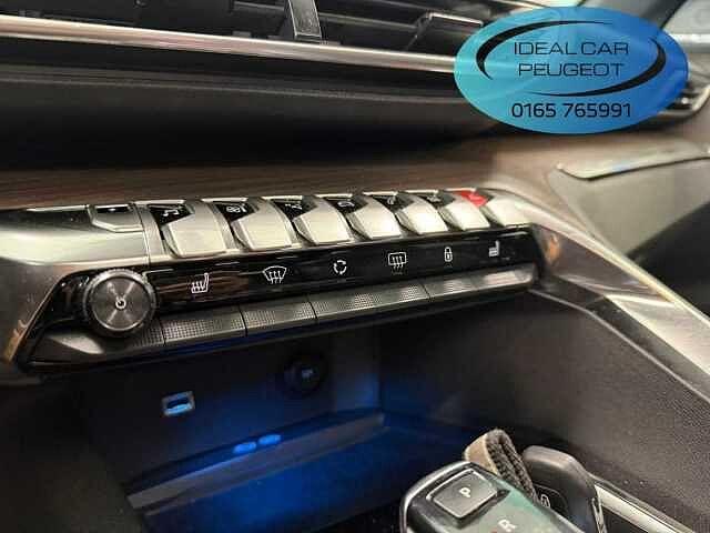 Peugeot 3008 Hybrid4 300 e-EAT8 GT Pack