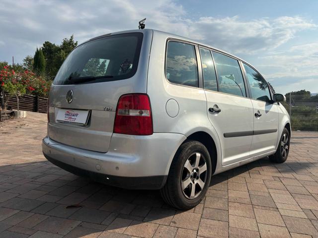 VOLKSWAGEN Touran 1.9 TDI 105CV DPF Highline