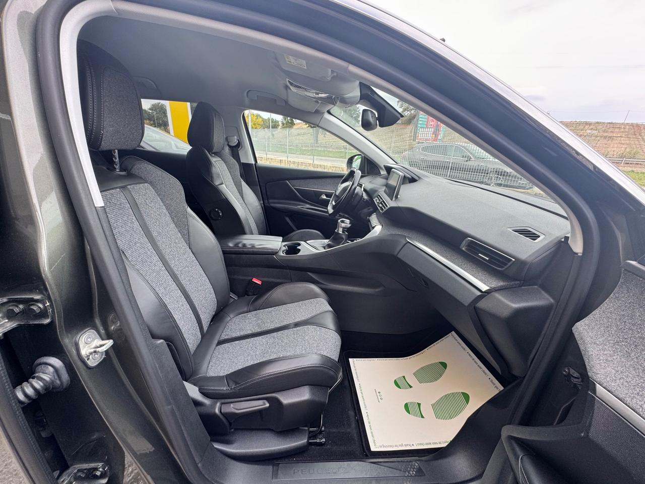 Peugeot 3008 BlueHDi 130 S&S Allure