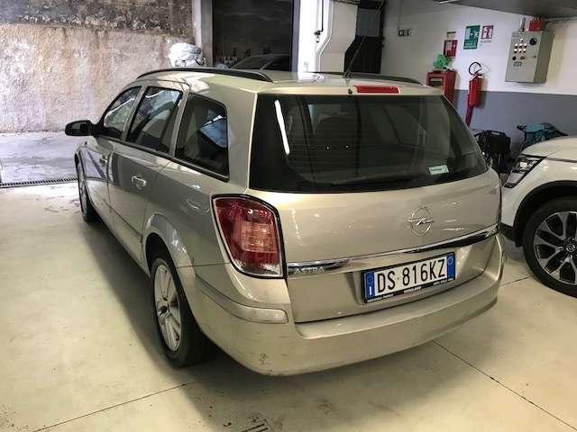 Opel Astra SW 1.7 cdti Cosmo 101CV / BEN TENUTA