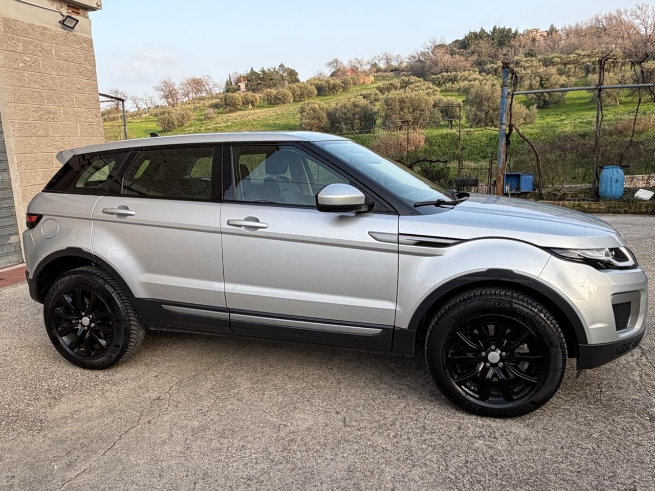 Land Rover Range Evoque 2.0 TD4 150 CV 5p. SE Dynamic