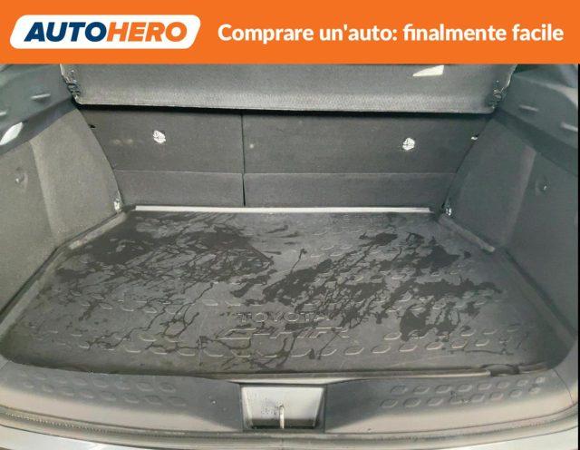 TOYOTA C-HR 2.0 Hybrid E-CVT Trend