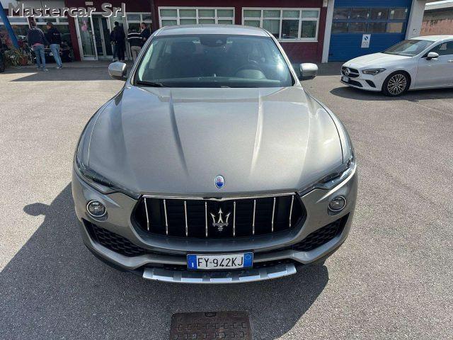 MASERATI Levante Levante 3.0 V6 250cv auto my19 - FY942KJ