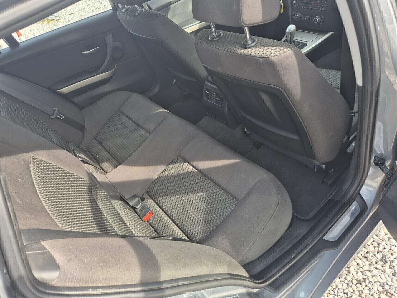 Bmw 318d 2.0 143CV cat Touring MSport 2012 Complete package