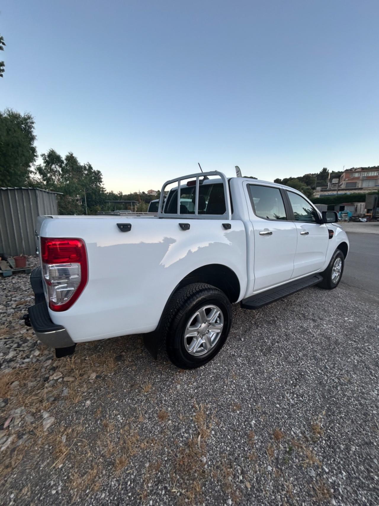 Ford Ranger 2.0 TDCi DC XLT 5 posti