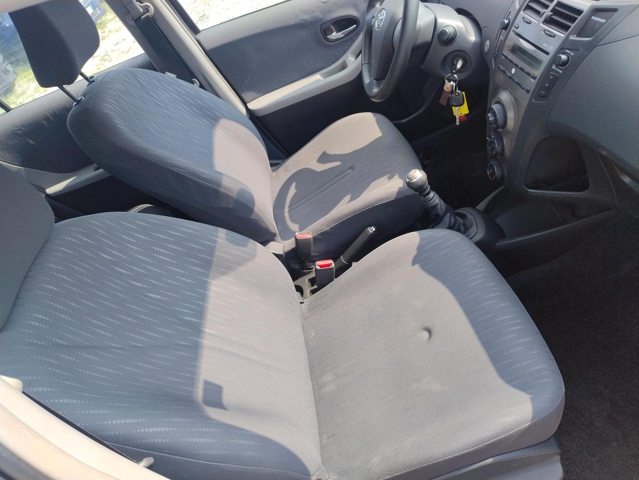 Toyota Yaris 1.3 5 porte Sol