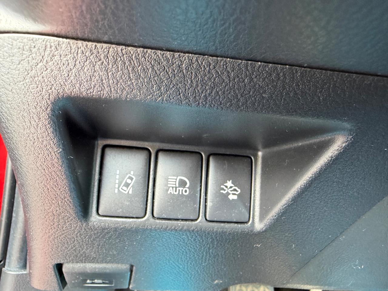 TOYOTA YARIS 1.4 D4D NEOPATENTATI