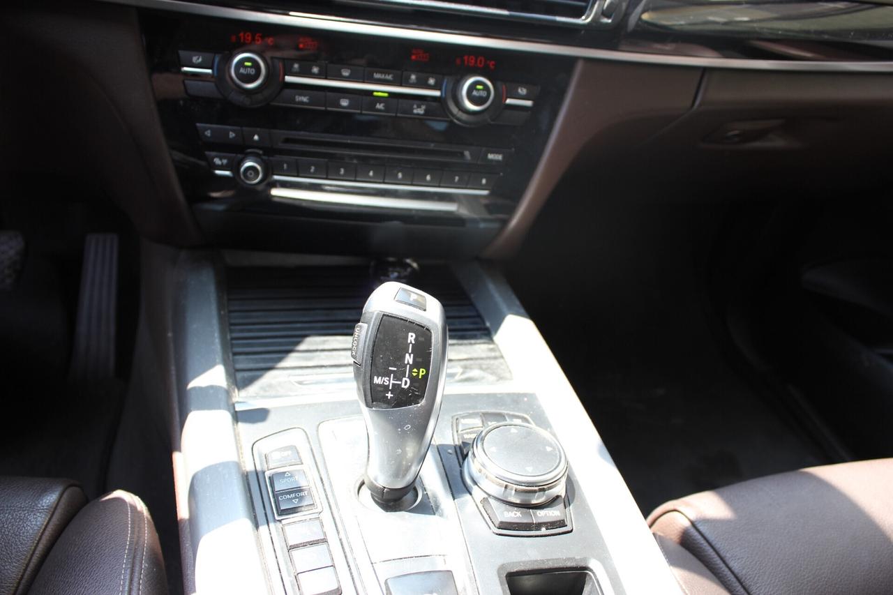 Bmw X5 xDrive30d 258CV Luxury