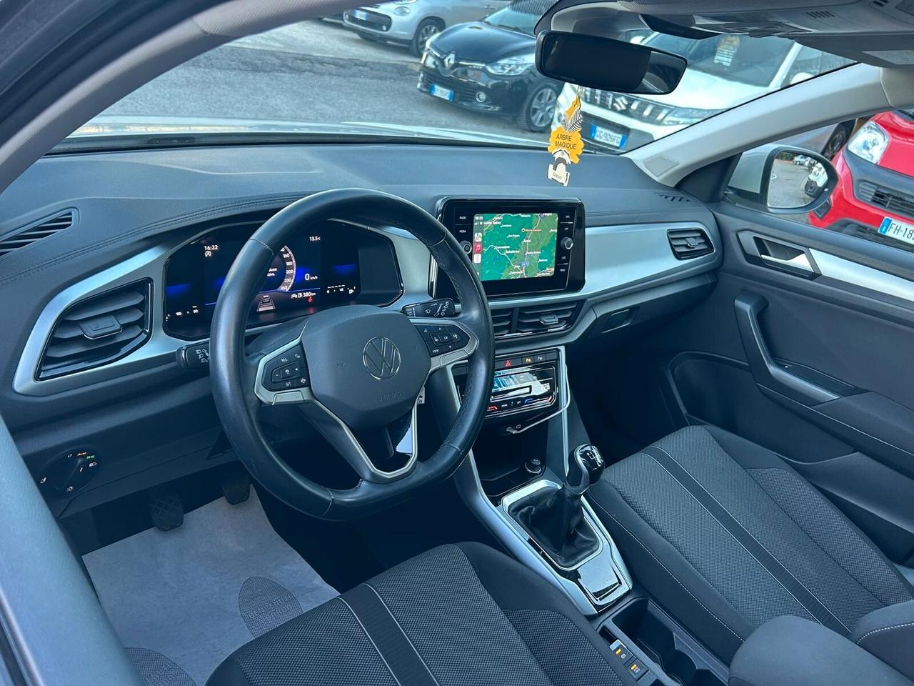 " DA VETRINA " Volkswagen T-Roc 2.0 TDI SCR Style