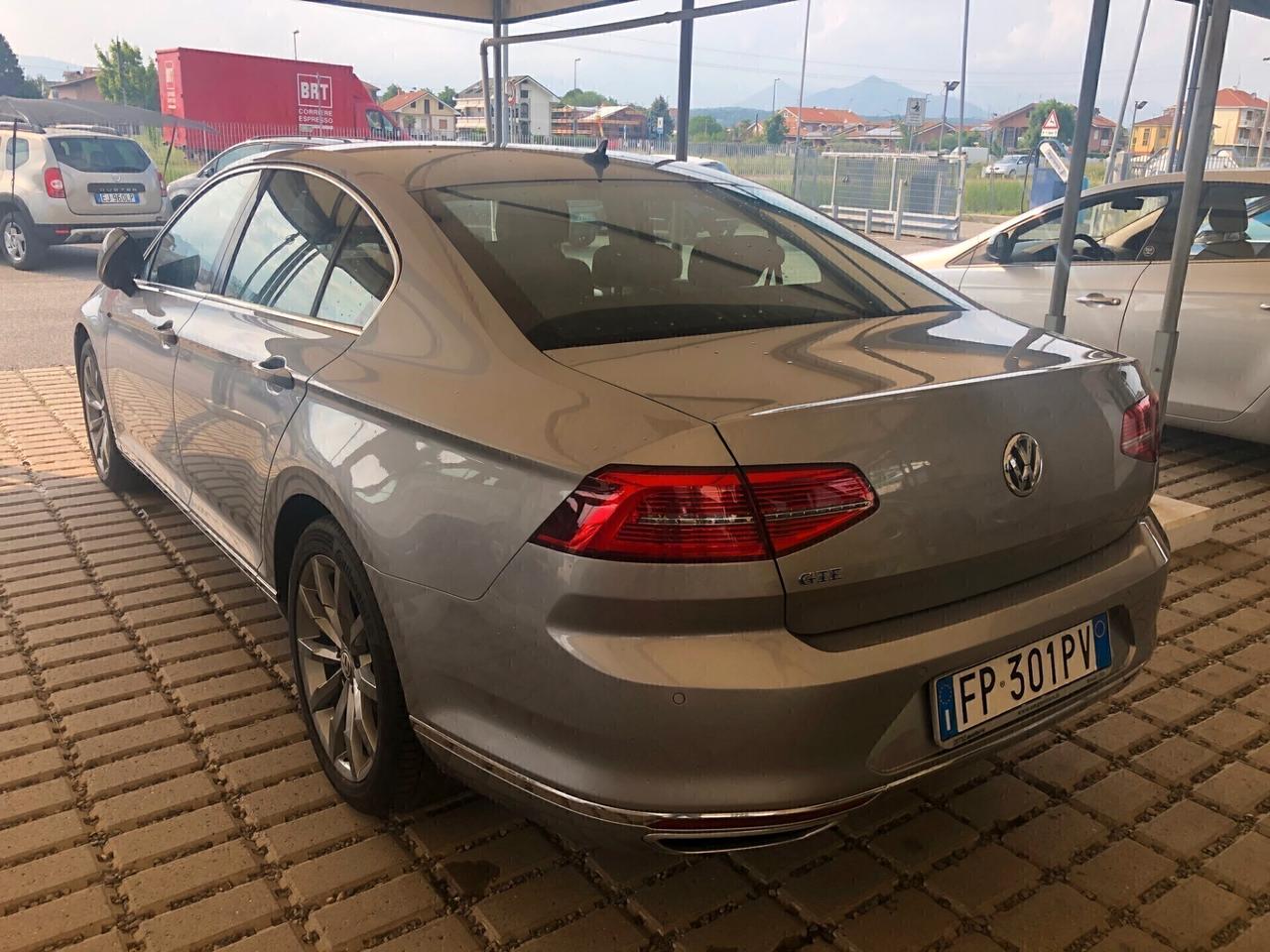 Volkswagen Passat 1.4 GTE DSG PLUG-IN-HYBRID PREZZO REALE